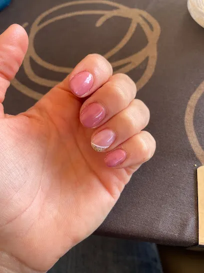 Luvita Nails