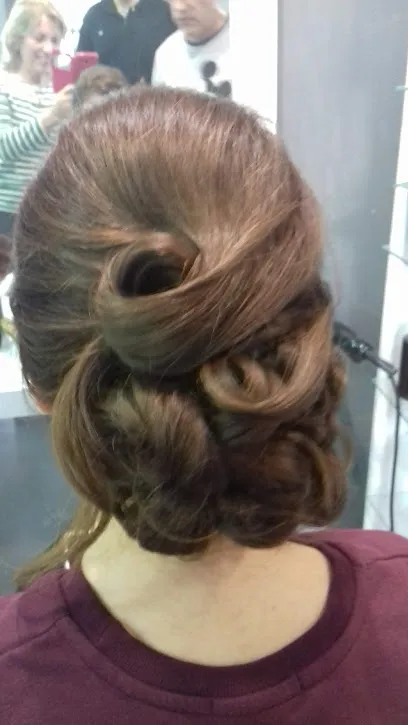 M Peluqueros