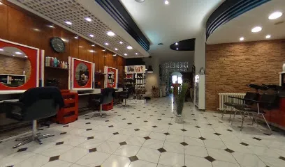 Mari Peluqueros