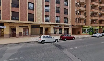 Maria ALMANSA ESTETICISTA.