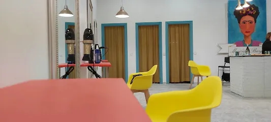 MARILINA BURGOS PELUQUERIA y ESTETICA LOW COST