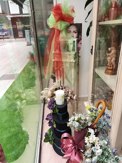 Marla Peluqueria & Estética