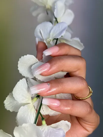 MARWA Nails