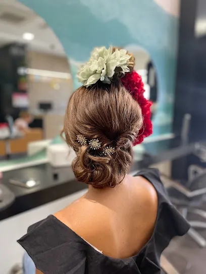 Mercedes Peluquería