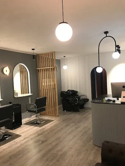 Meta Hair Studio