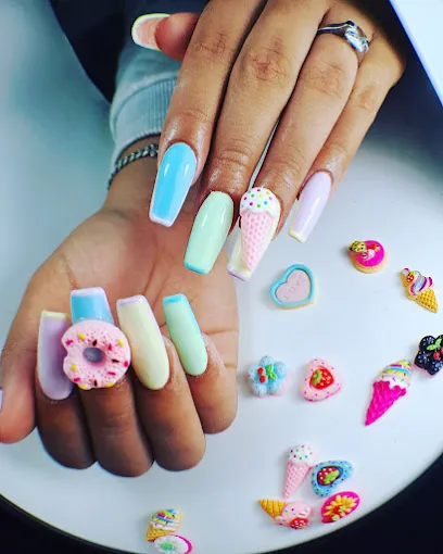 Miriam Boza Nails