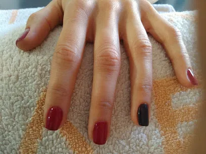 Mònica Martínez Estilista