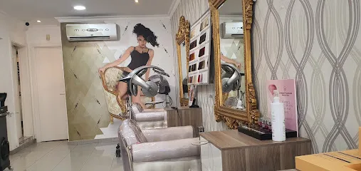 Moreno Peluqueros-Estetica