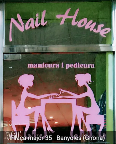 Nail House