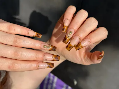 Nails Blossom