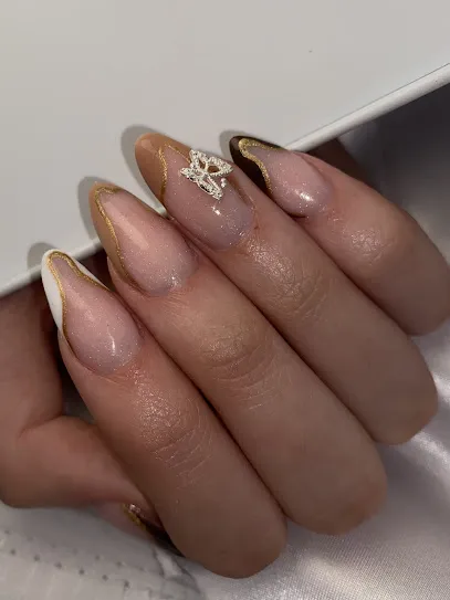 Nails by Caprii