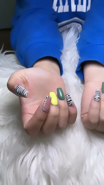 Nails by Ross