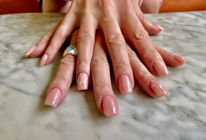 Nails Factory