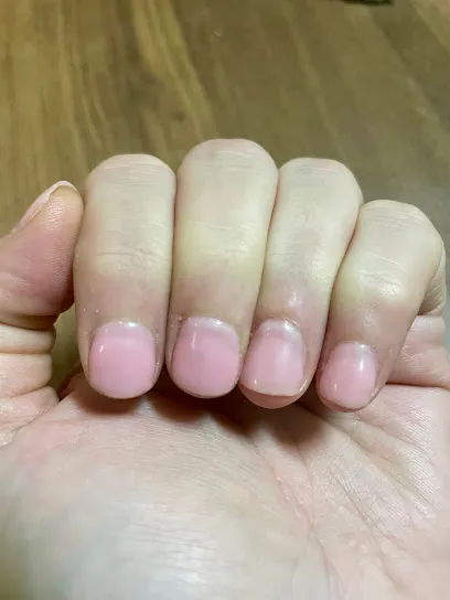 Nails Factory | Lain Calvo