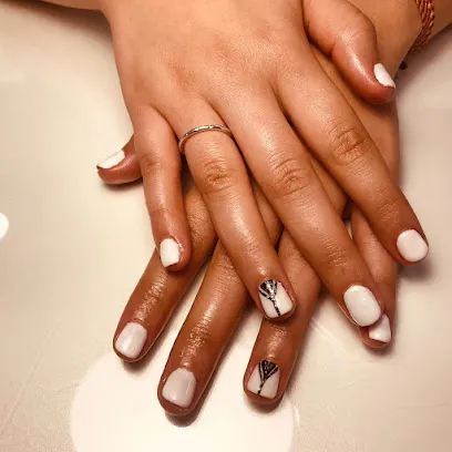 Nails Factory | Maria Zambrano