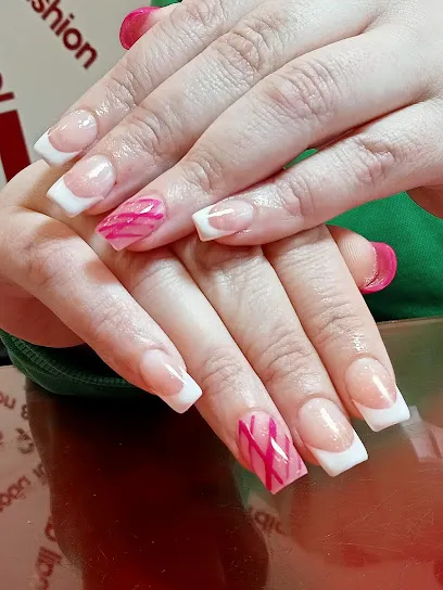 Nails Factory | Parque Rivas
