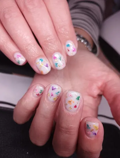 Nails Fantasia & Beauty