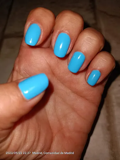 Nails for her