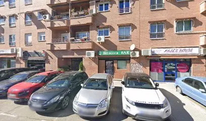 Nails House