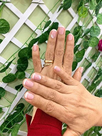 Nails NAKUI