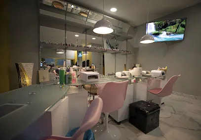 Nails Paradise