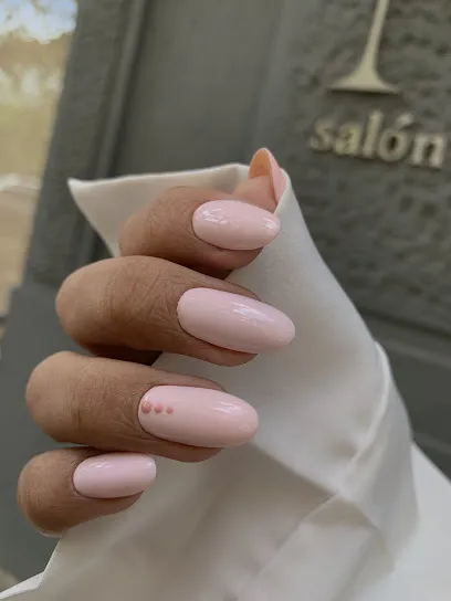 Nails Star