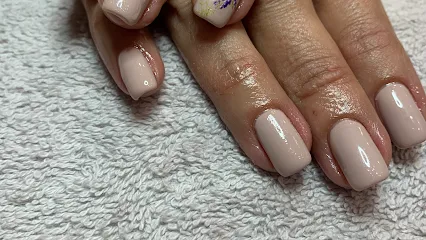 Natasha Ungles i Estética