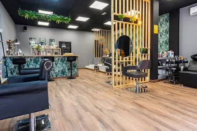Natura Luxury Salon