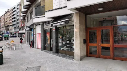 Néstor Acosta Peluqueros Unisex