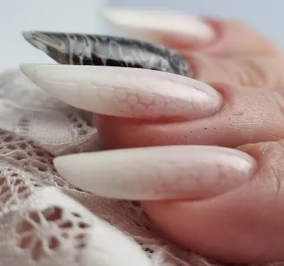 NICOL Nails