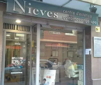 Nieves