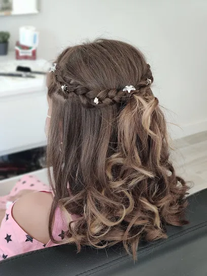 NoeliaRoblesHairStudio