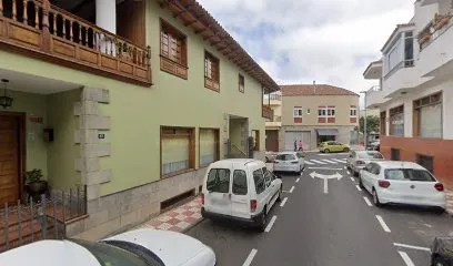 Noemí Méndez Estilista