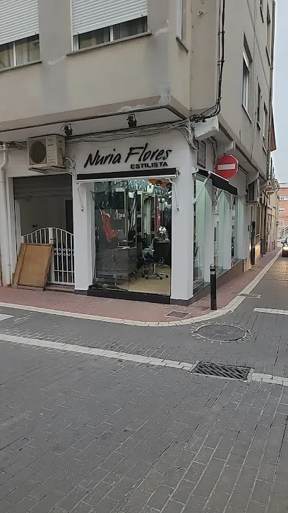 Nuria Flores Estilista