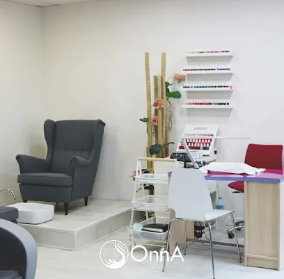 Onna peluquería y centro de estética unisex