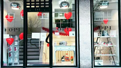 OPI Nail Salón