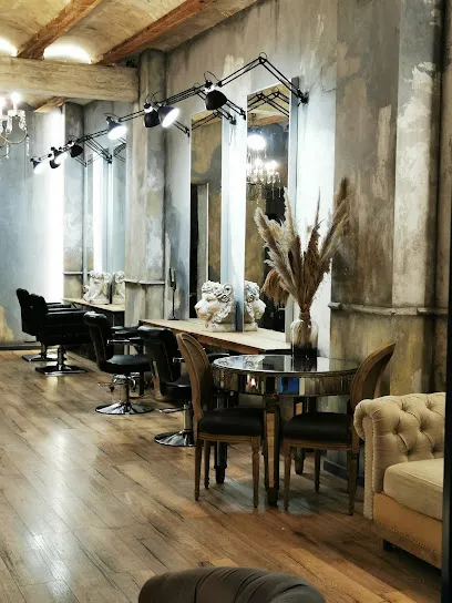 OSCAR PALOS hair salon