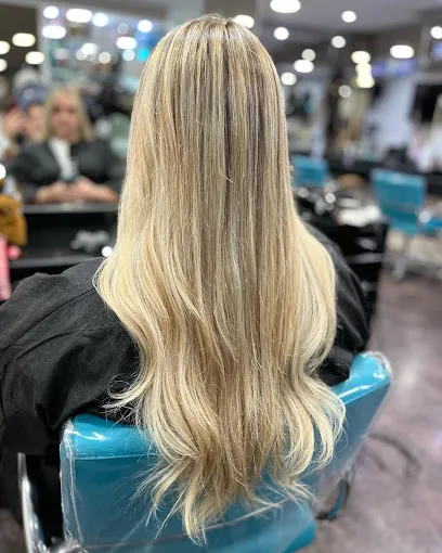 Paco Ruiola - Peluqueria en Malaga