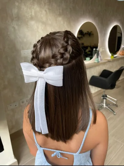 Paola Garnica Hair & Beauty