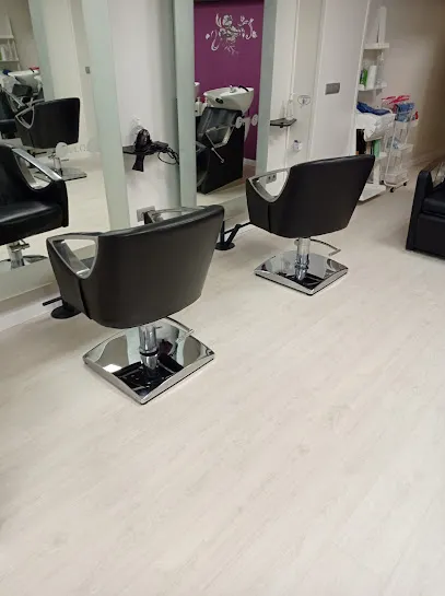 Pelos peluquería y estetica