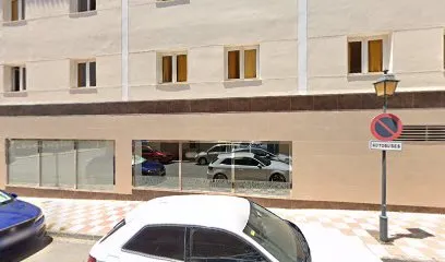 PELUQERÍA y ESTÉTICA REME