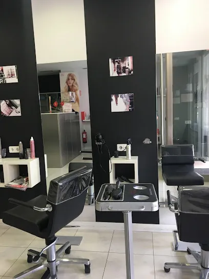 Peluquería Adats Salburua estilistas