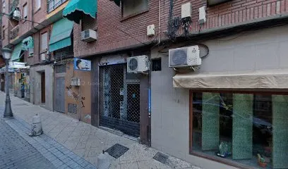 Peluqueria Amrani Unisex