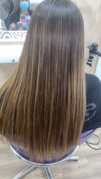 Peluqueria Caoba
