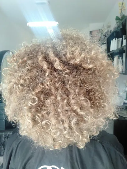 Peluquería CGB Innova Style