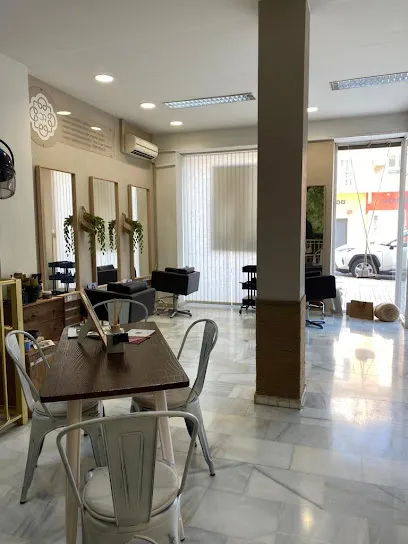 Peluquería Cristina Rodriguez creando belleza