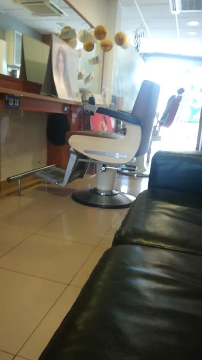 Peluquería Cristina y Albert