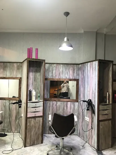 PELUQUERIA D´VIRGIN