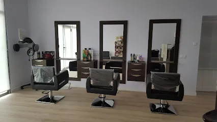 Peluqueria y Estetica Casco Antiguo