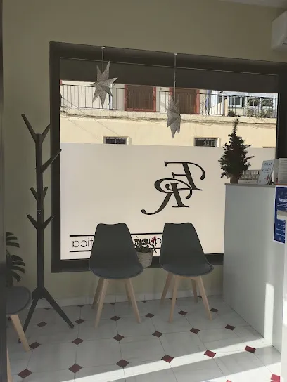 Peluquería & Estetica Encarnita Requena